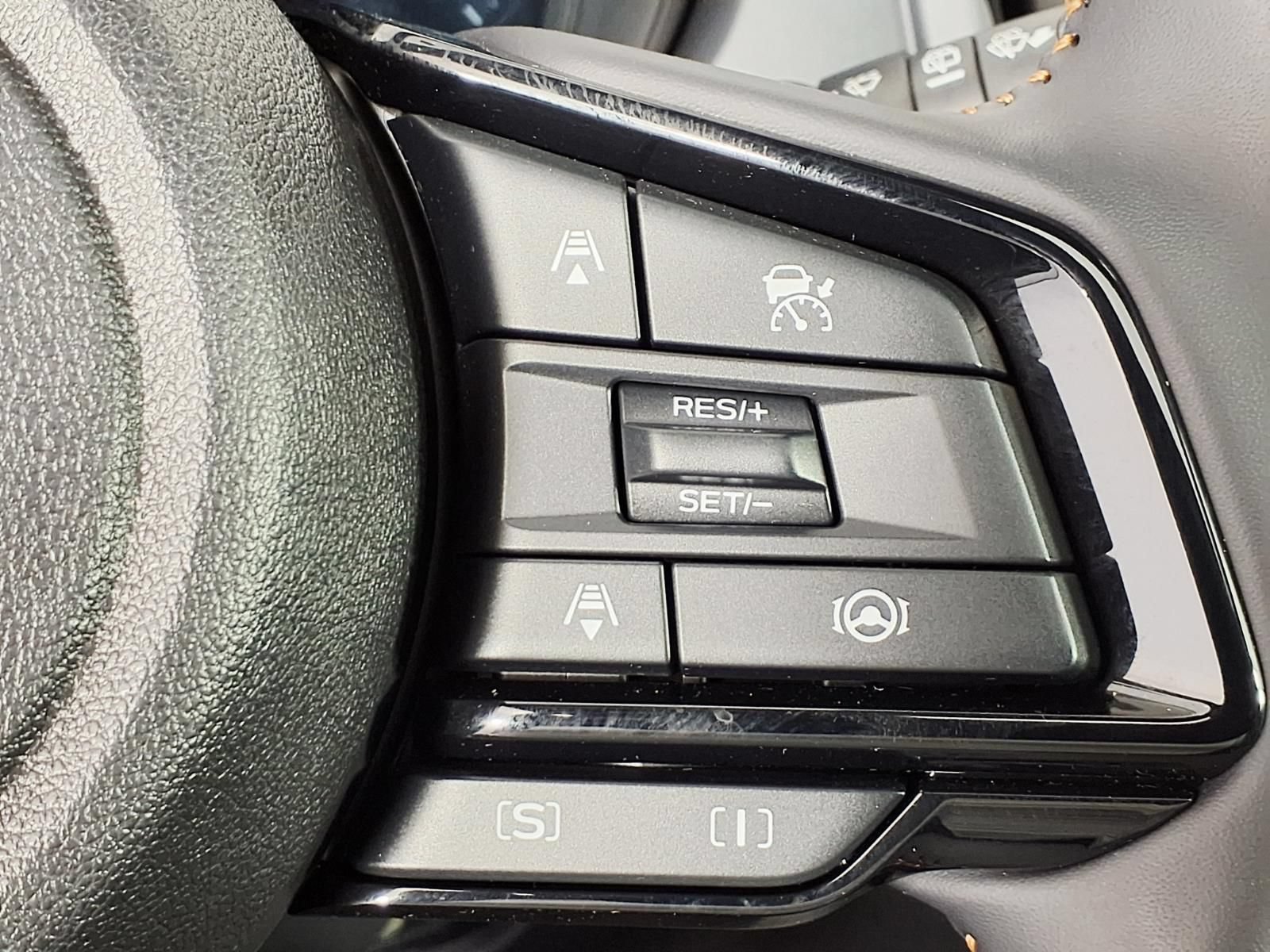 Used 2025 Subaru Forester Sport AWD/4WD image 18