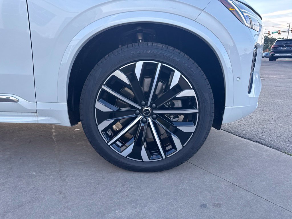 New 2027 Volvo XC90 T8 Ultra AWD/4WD image 12
