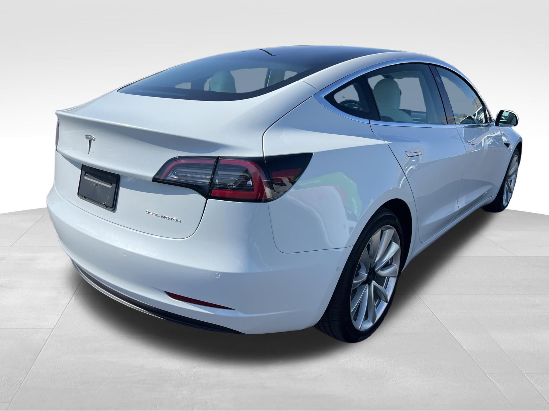Used 2019 Tesla Model 3 Long Range AWD/4WD image 5
