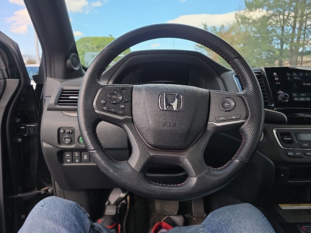Used 2023 Honda Passport TrailSport image 13