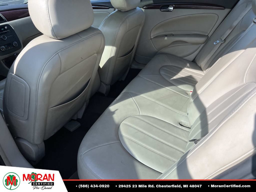 Used 2007 Buick Lucerne CXL w/ Luxury Package FWD image 11