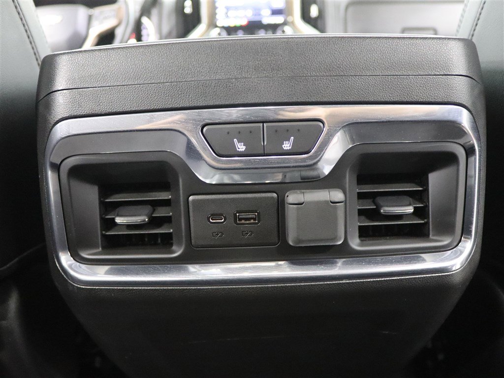 Used 2020 Chevrolet Silverado 3500 High Country w/ Z71 Off-Road Package image 23