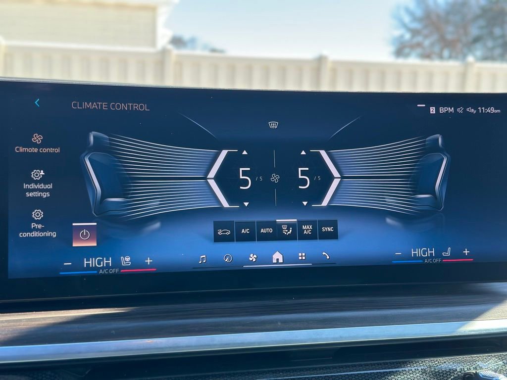 Certified 2024 BMW X5 xDrive40i w/ Executive Package image 41