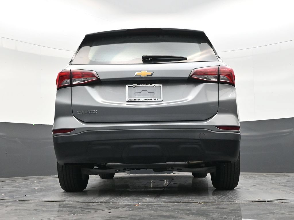 Used 2024 Chevrolet Equinox LS FWD image 23