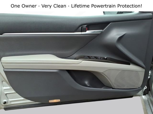 Used 2023 Toyota Camry XLE image 10