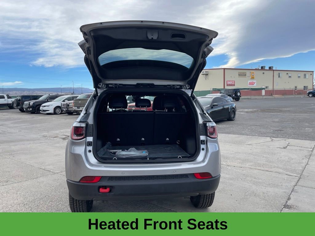 Used 2024 Jeep Compass Trailhawk w/ Trailhawk Convenience Group image 13