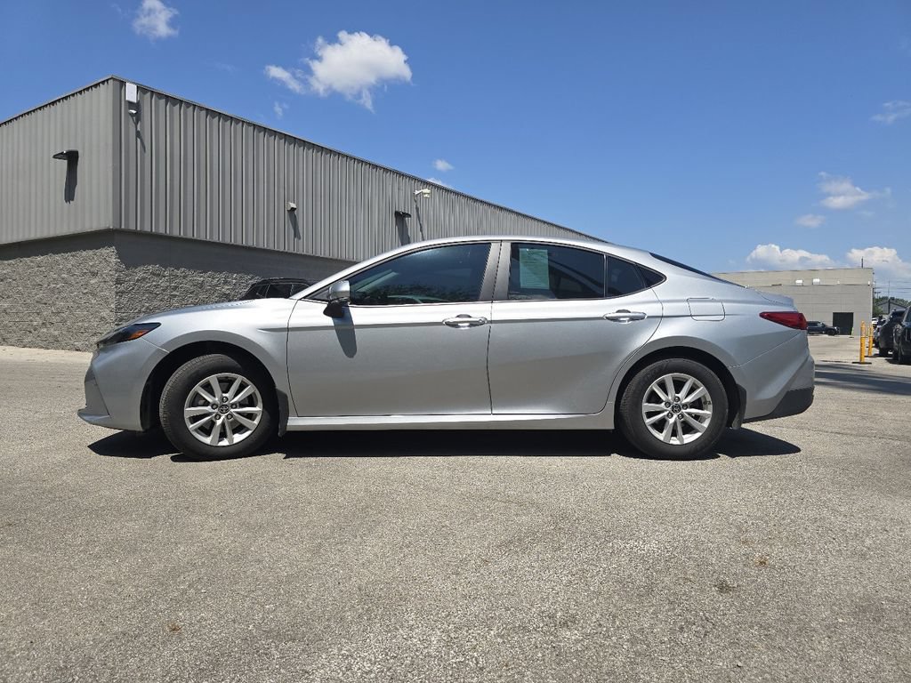 Used 2025 Toyota Camry LE w/ Convenience Package AWD/4WD image 12