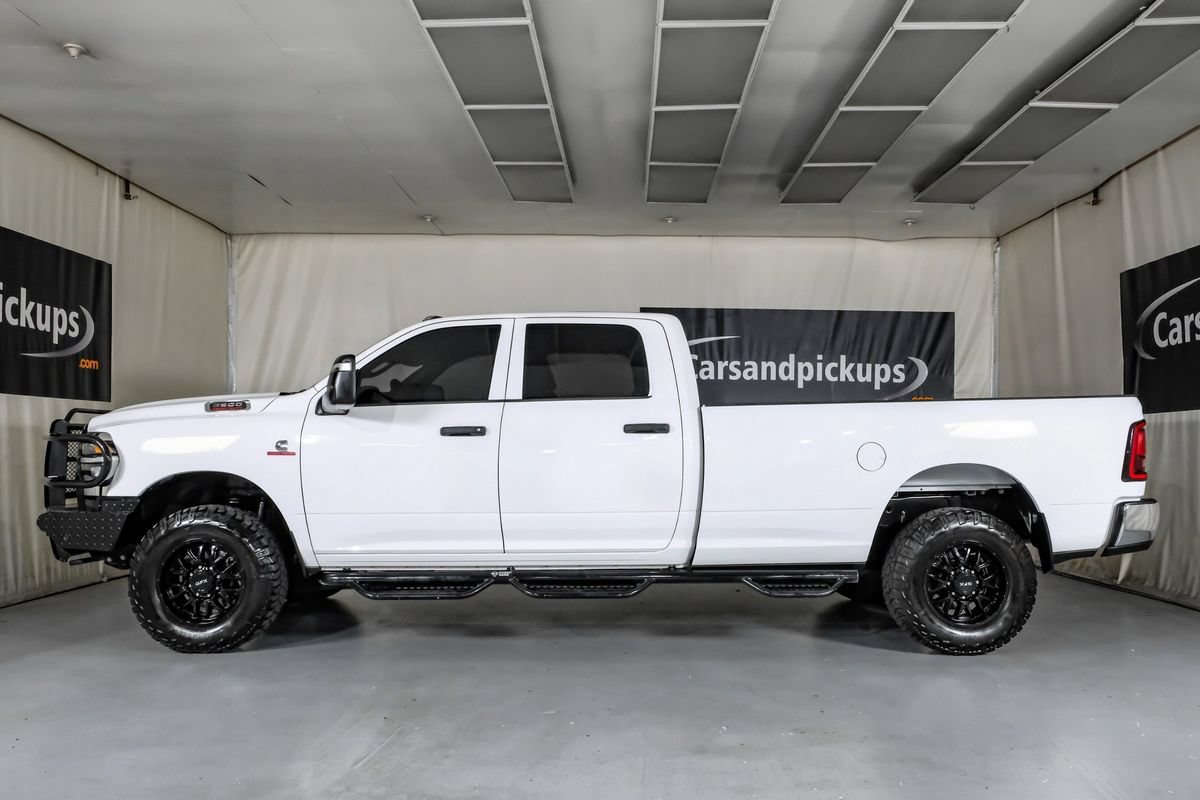 Used 2025 RAM 3500 Tradesman AWD/4WD image 11