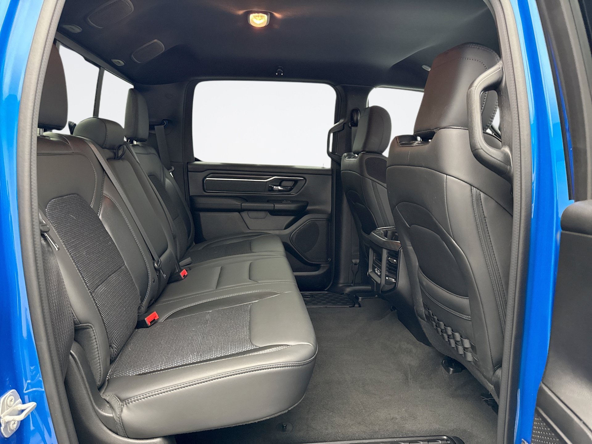 Used 2023 RAM 1500 Big Horn AWD/4WD image 10