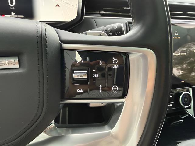 Certified 2023 Land Rover Range Rover SE image 16