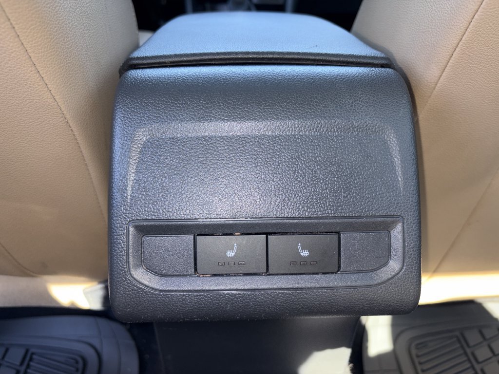 Used 2020 Volkswagen Jetta SE FWD image 19