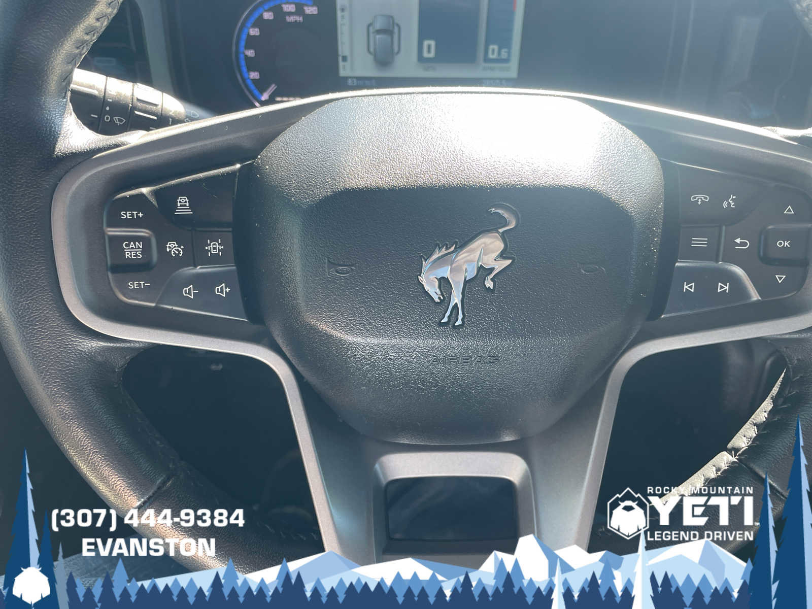 Used 2023 Ford Bronco Wildtrak image 14