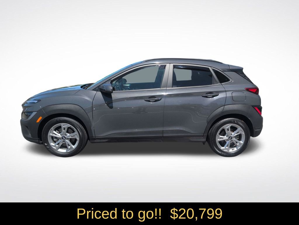 Certified 2023 Hyundai Kona SEL w/ Convenience Package AWD/4WD image 3