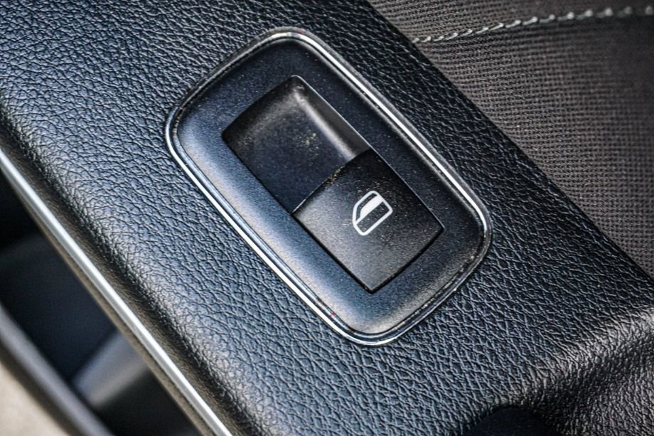 Used 2023 Dodge Charger SXT image 48