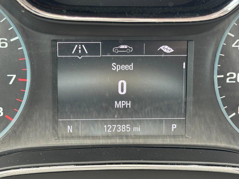 Used 2017 Chevrolet Cruze LT w/ Convenience Package FWD image 19