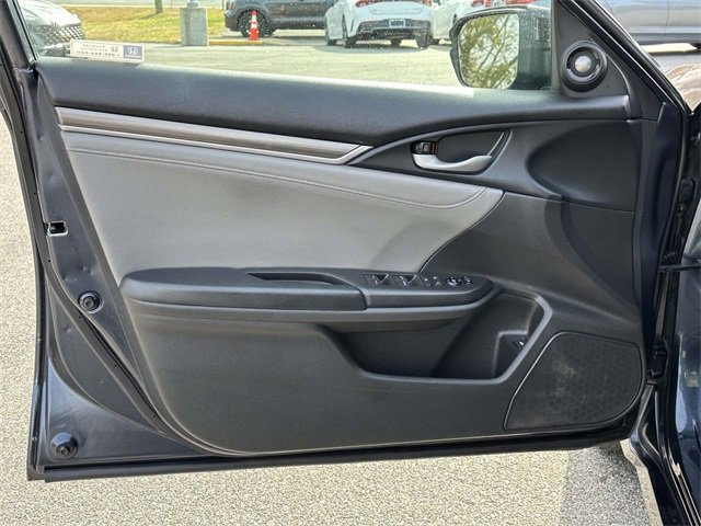 Used 2020 Honda Civic Touring image 12