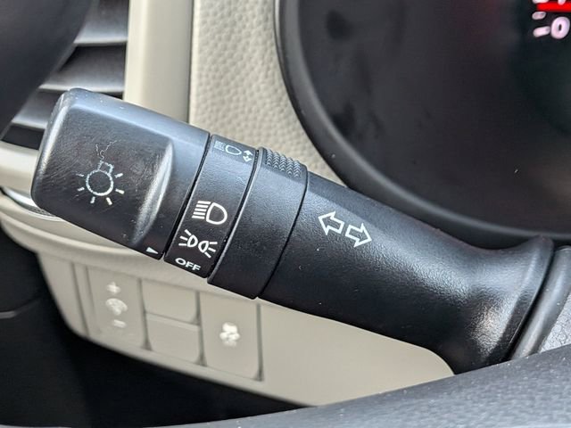 Used 2015 Kia Soul + image 27