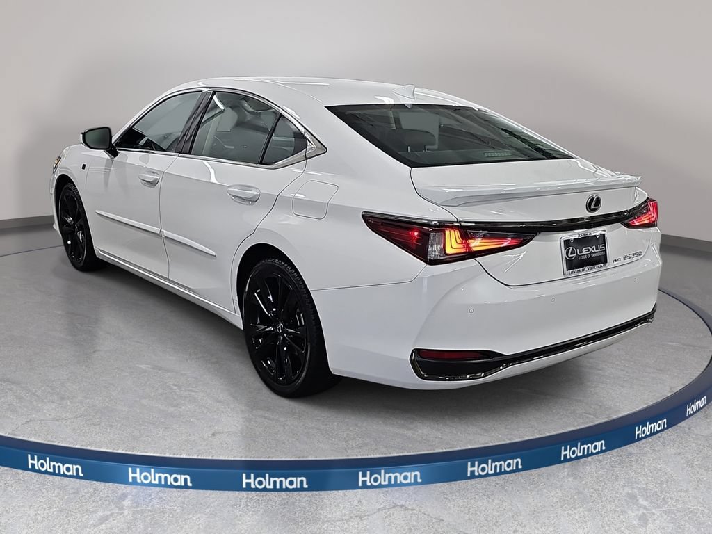 Used 2023 Lexus ES 250 w/ Protection Package (P2) AWD/4WD image 8