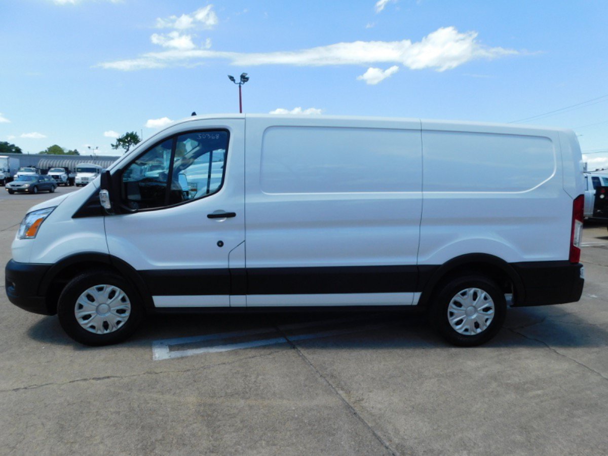 Used 2020 Ford Transit 150 Low Roof w/ Load Area Protection Package RWD image 4