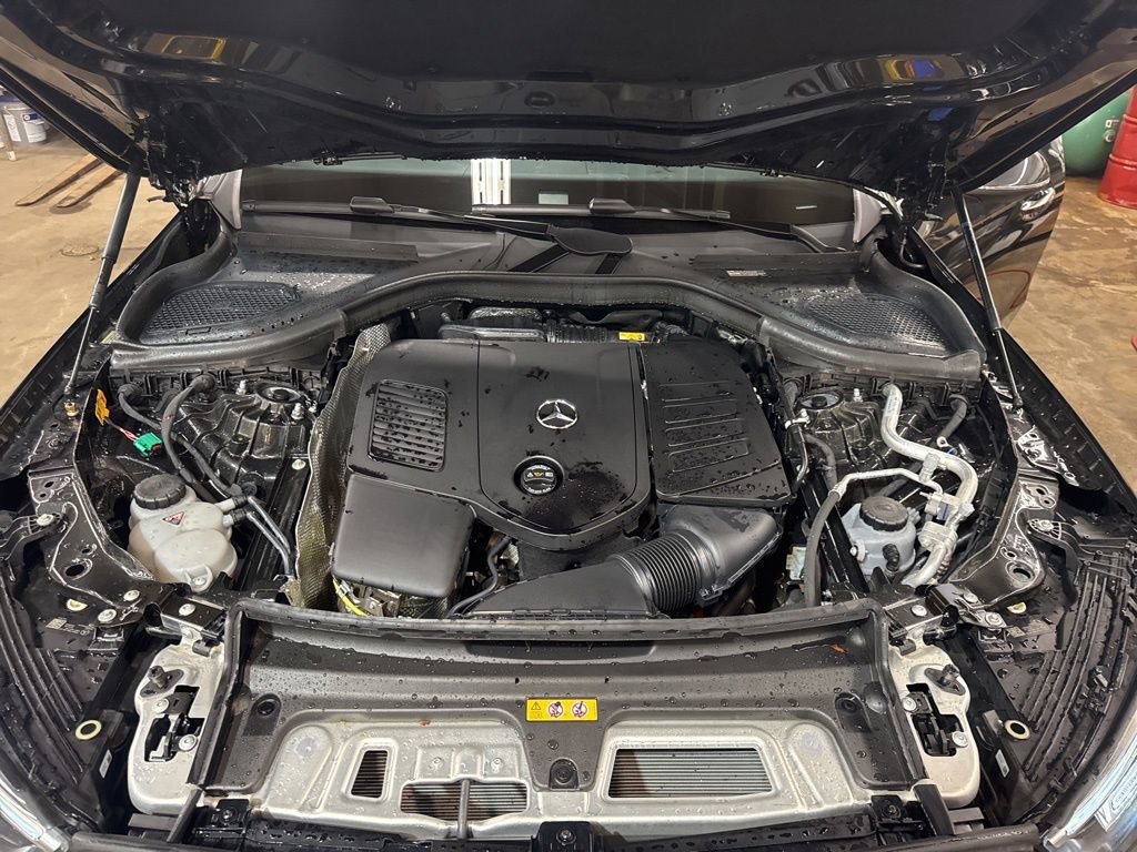 Used 2025 Mercedes-Benz GLC 350e image 20