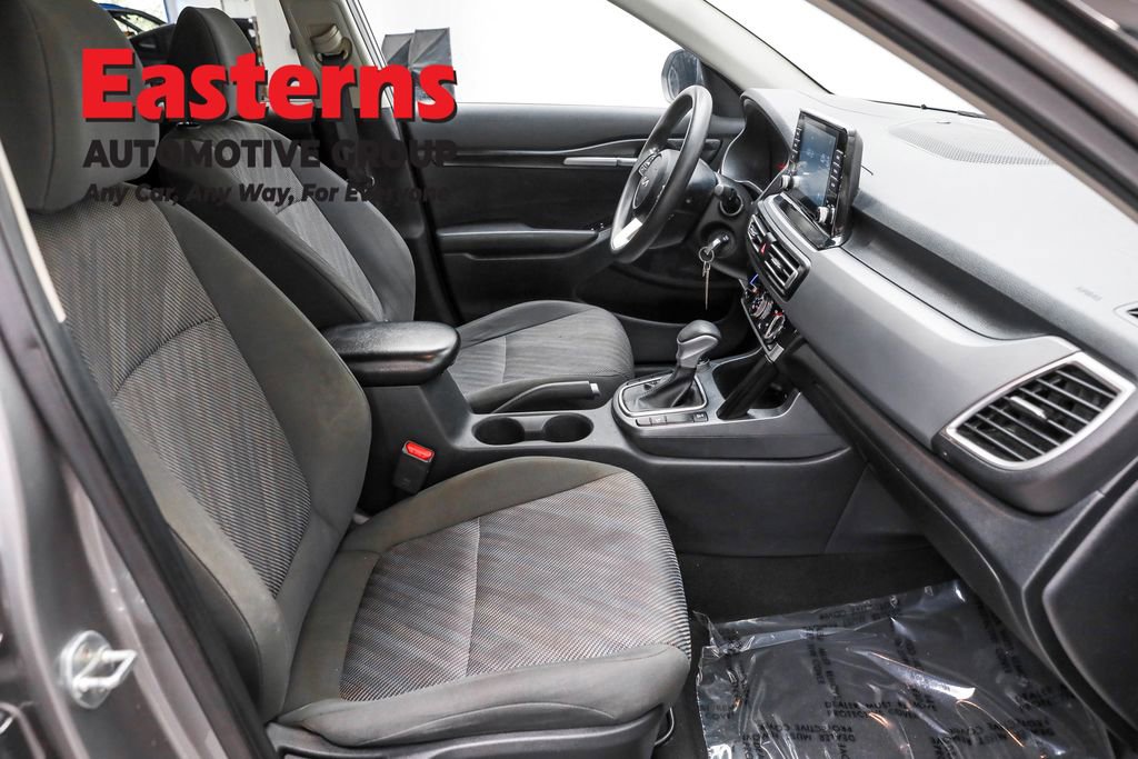 Used 2023 Kia Seltos LX image 23