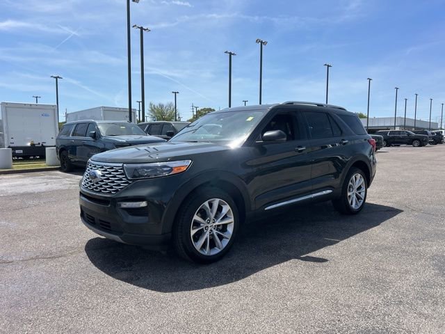 Used 2023 Ford Explorer Platinum w/ Technology Package AWD/4WD image 7