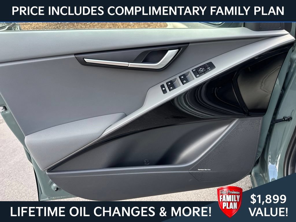 New 2026 Kia Niro EX w/ EX Premium Package FWD image 10