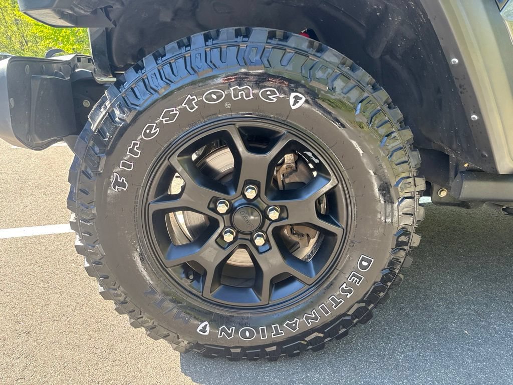 Used 2022 Jeep Wrangler Sport AWD/4WD image 33
