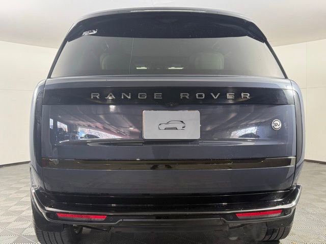Used 2023 Land Rover Range Rover SV image 7