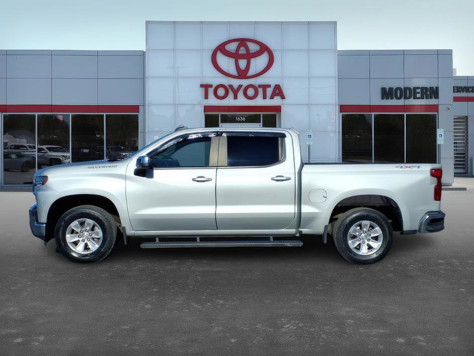 Used 2021 Chevrolet Silverado 1500 LT image 3