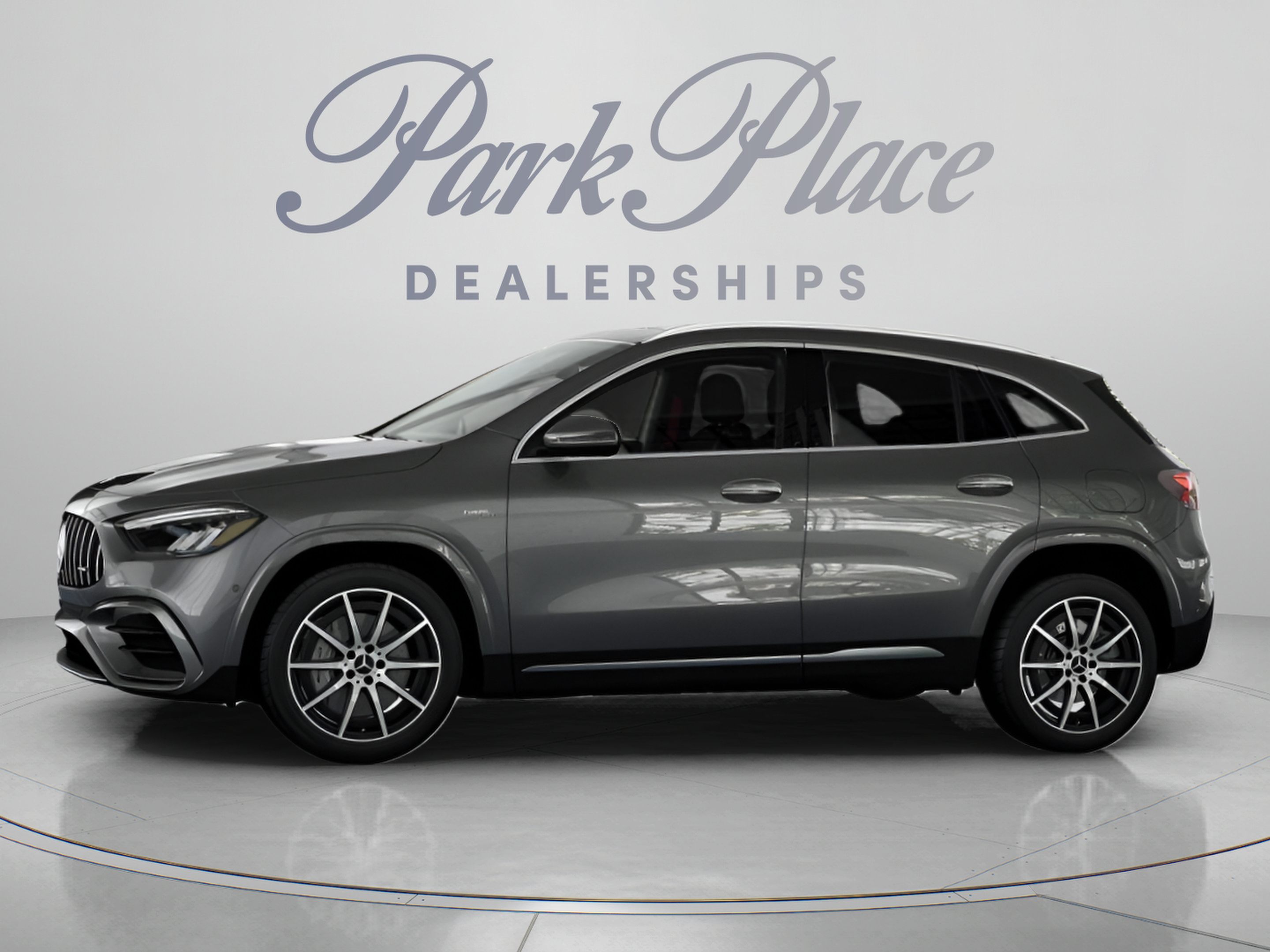 New 2026 Mercedes-Benz GLA 35 AMG 4MATIC image 6