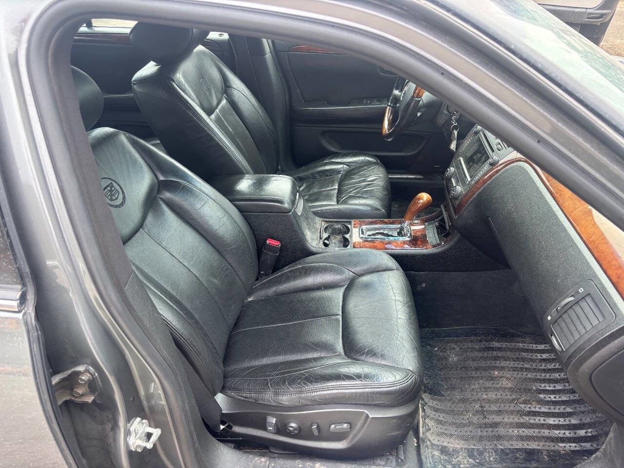 Used 2007 Cadillac DTS Performance image 19