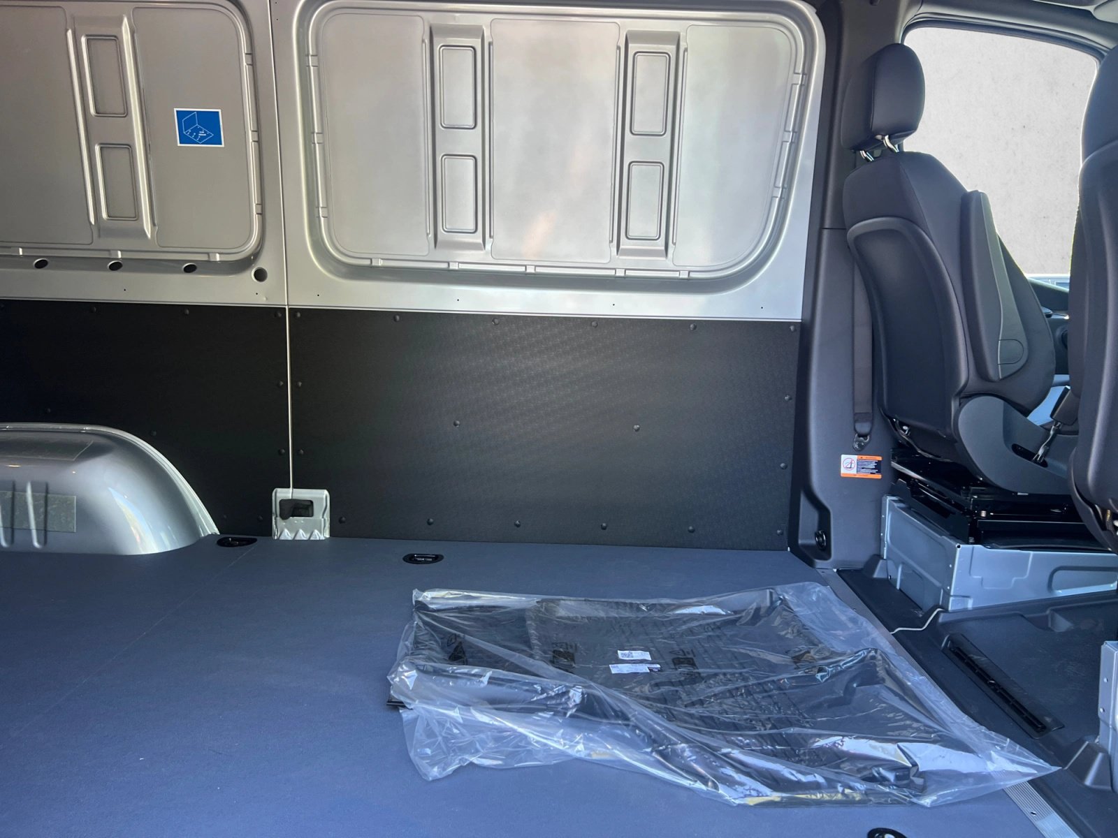 New 2026 Mercedes-Benz Sprinter 2500 image 17