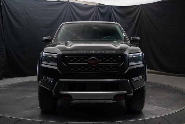 Used 2023 Nissan Frontier PRO-4X image 4