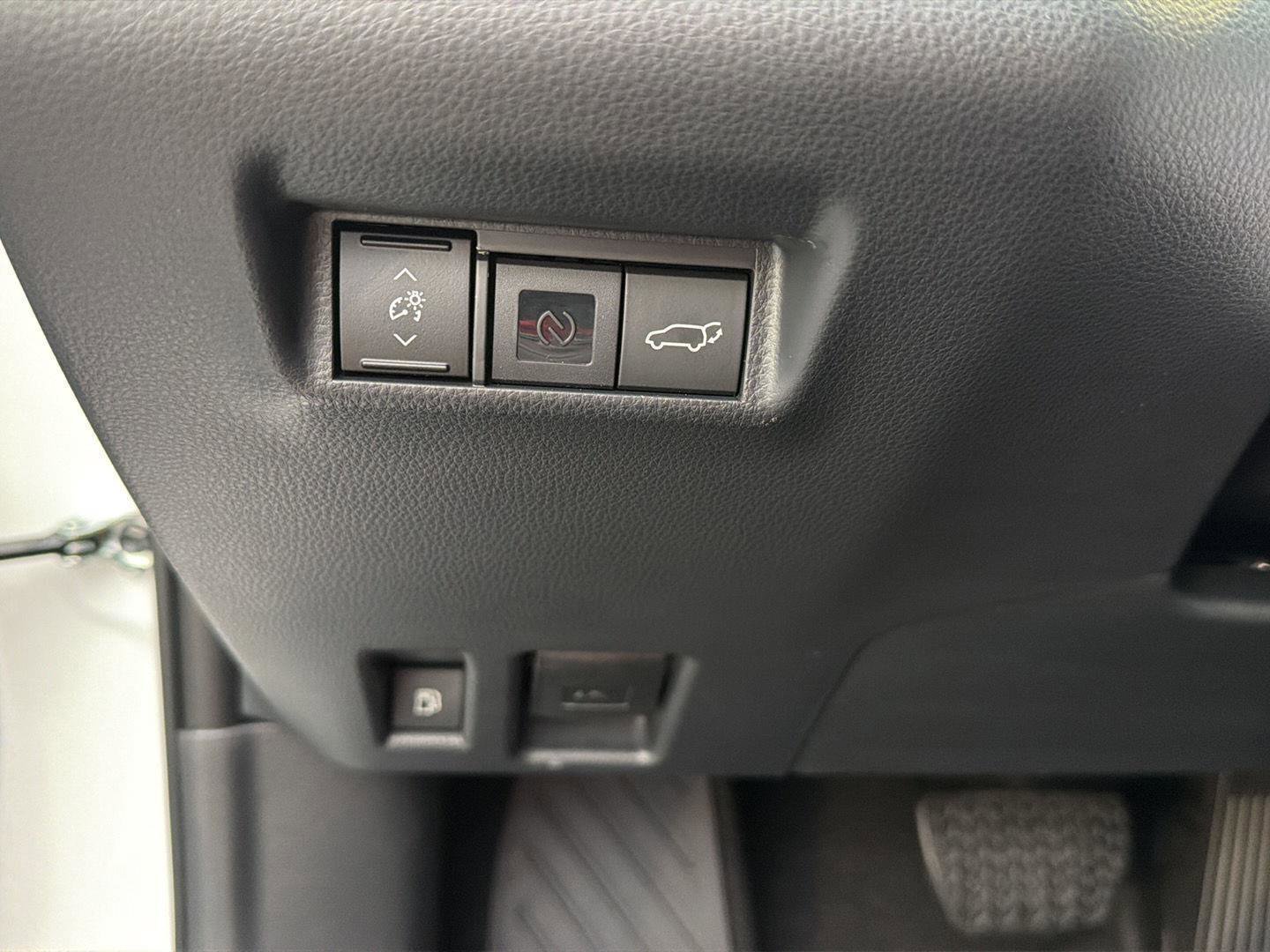 New 2026 Toyota RAV4 XLE Premium FWD image 19