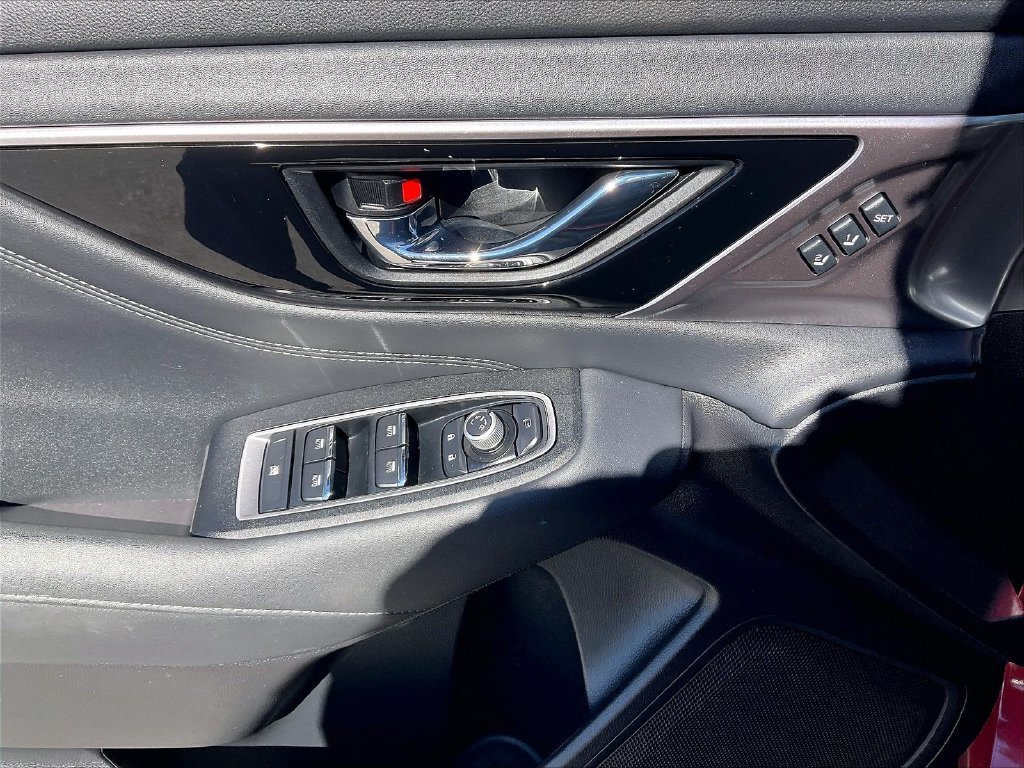 Used 2023 Subaru Outback Touring XT AWD/4WD image 39