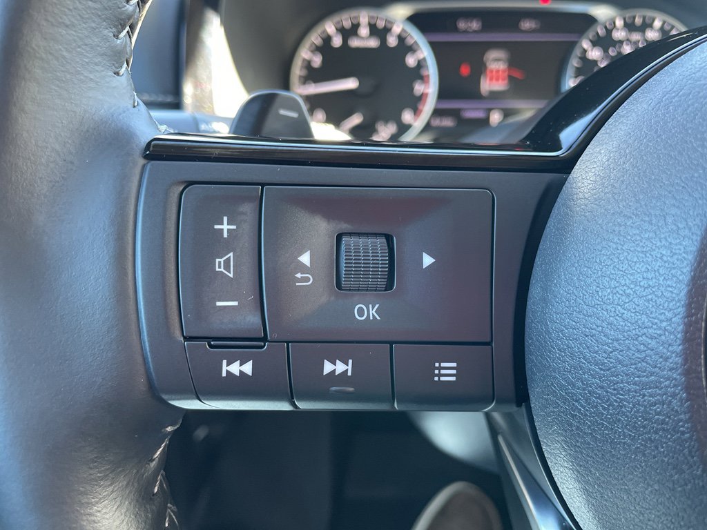 New 2025 Nissan Pathfinder SL image 13