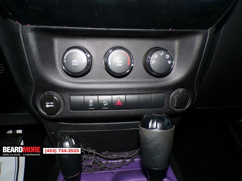 Used 2013 Jeep Wrangler Sport image 25