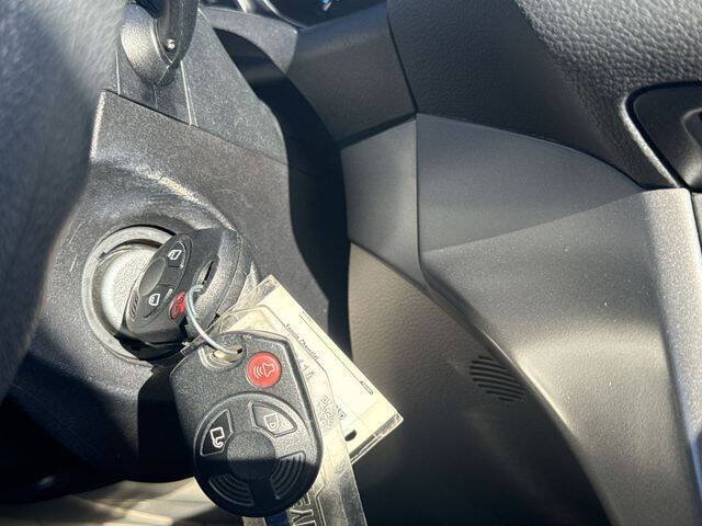 Used 2016 Ford Escape SE FWD image 17