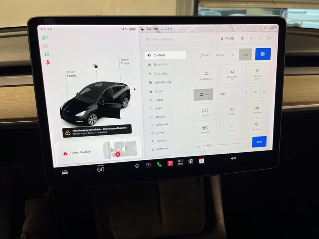 Used 2021 Tesla Model Y Long Range AWD/4WD image 29