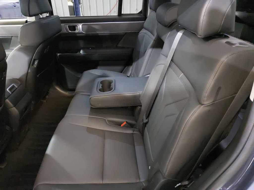 Certified 2026 Hyundai Santa Fe SEL image 15