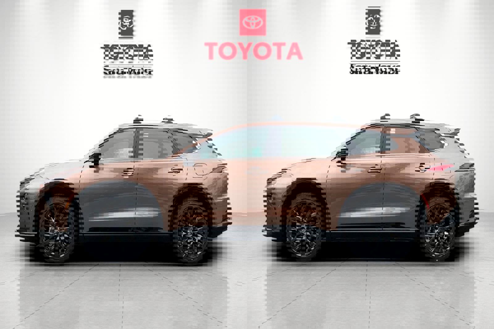 New 2025 Toyota Crown Signia Limited image 8