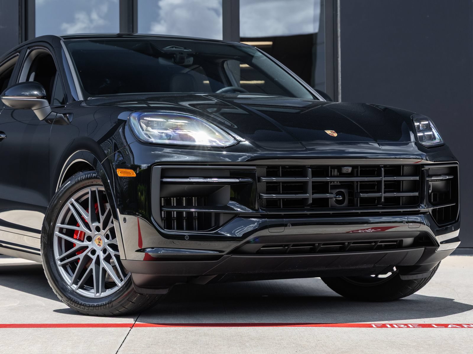 New 2026 Porsche Cayenne S AWD/4WD image 9
