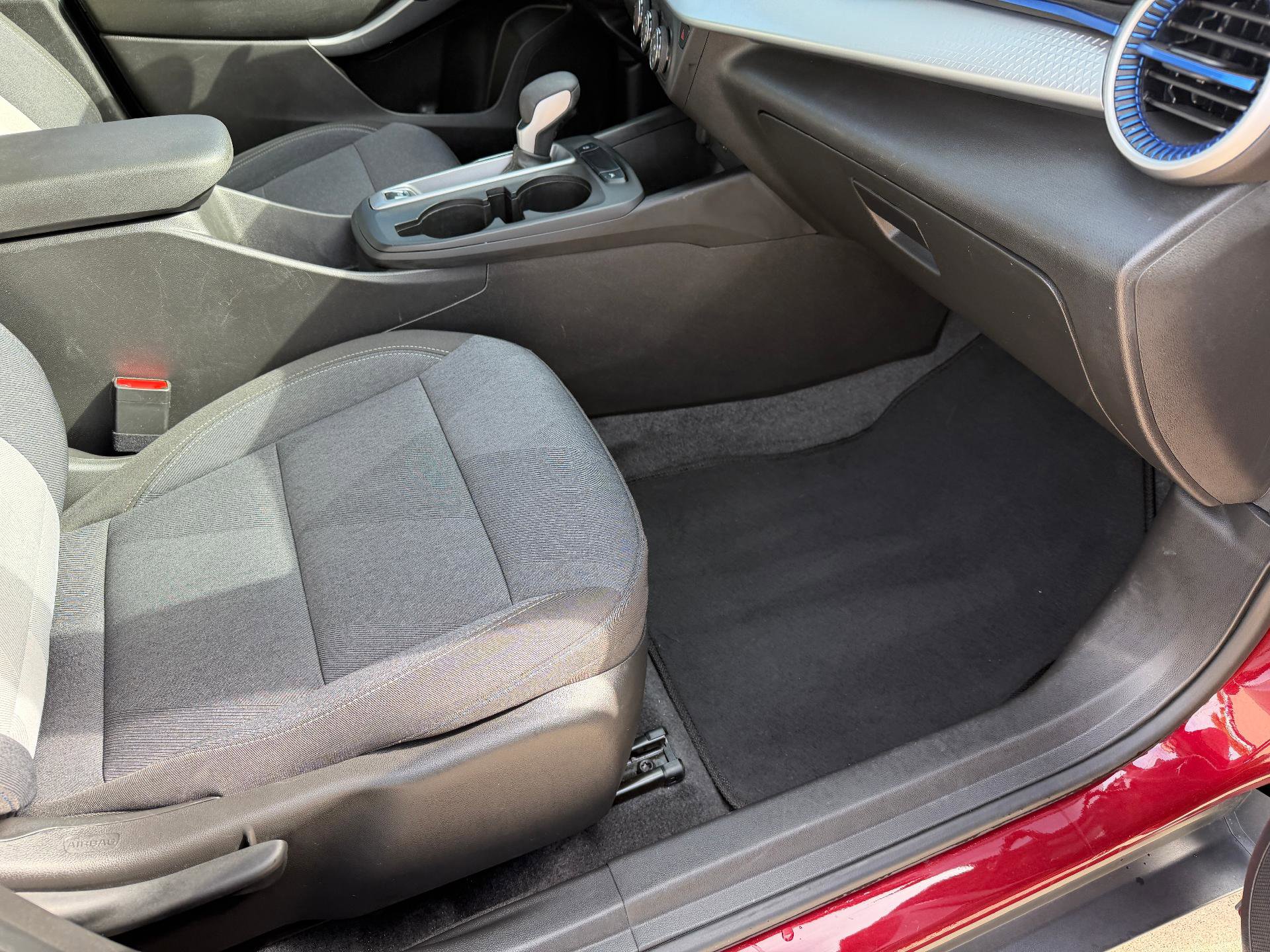Used 2024 Chevrolet Trax LS w/ LS Convenience Package FWD image 26