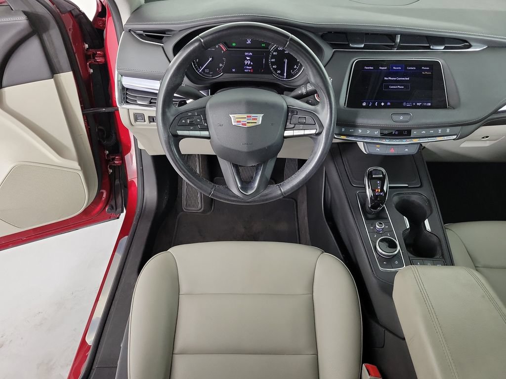 Used 2023 Cadillac XT4 Luxury w/ Driver Awareness Package FWD image 16