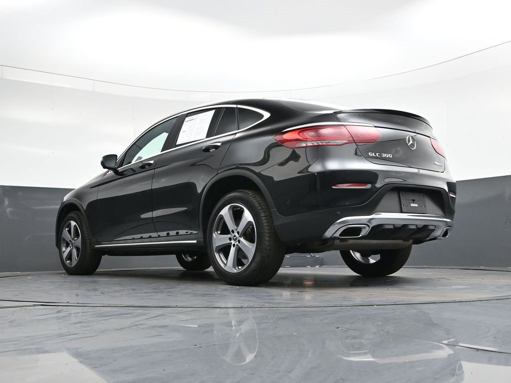 Used 2022 Mercedes-Benz GLC 300 4MATIC Coupe image 35
