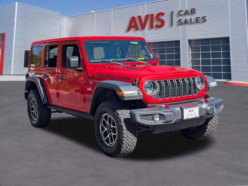 Used 2025 Jeep Wrangler Unlimited Rubicon image 3