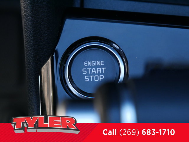 Used 2024 Kia Sportage X-Pro AWD/4WD image 30