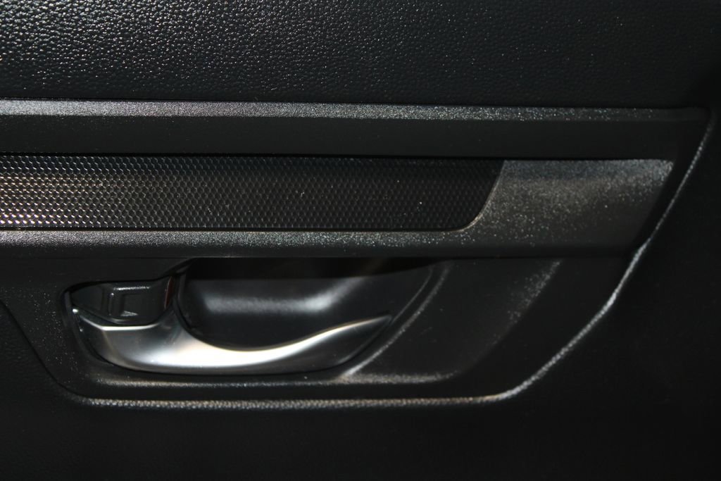 Used 2023 Honda CR-V LX image 8