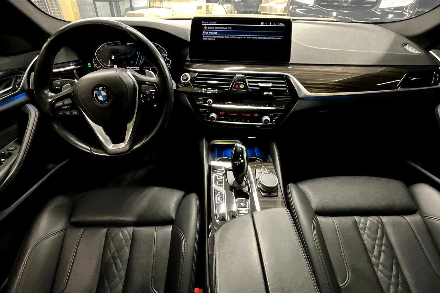 Used 2021 BMW 530e image 15